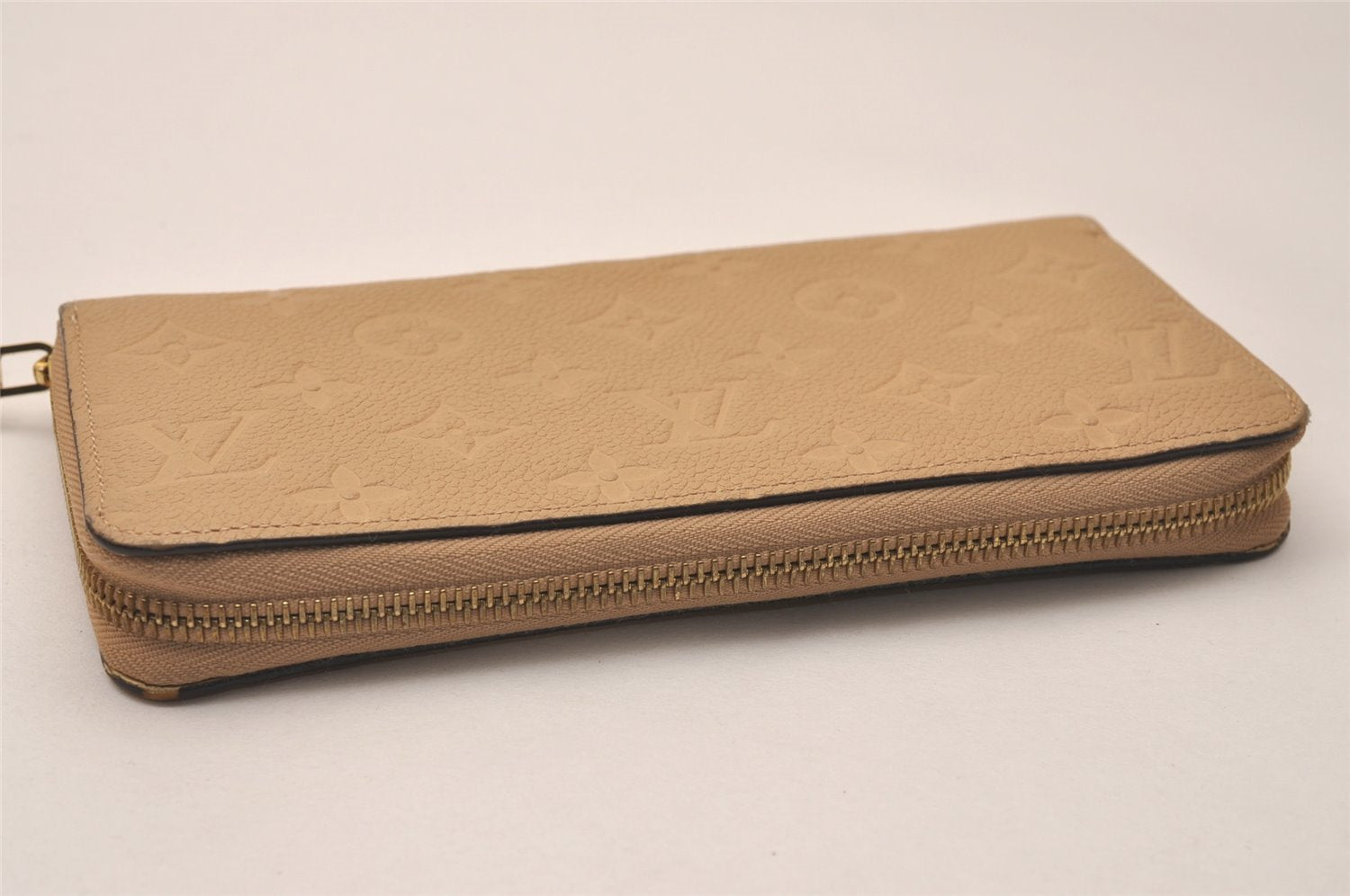 Authentic Louis Vuitton Monogram Empreinte Zippy Wallet Beige M61866 Box 7772J