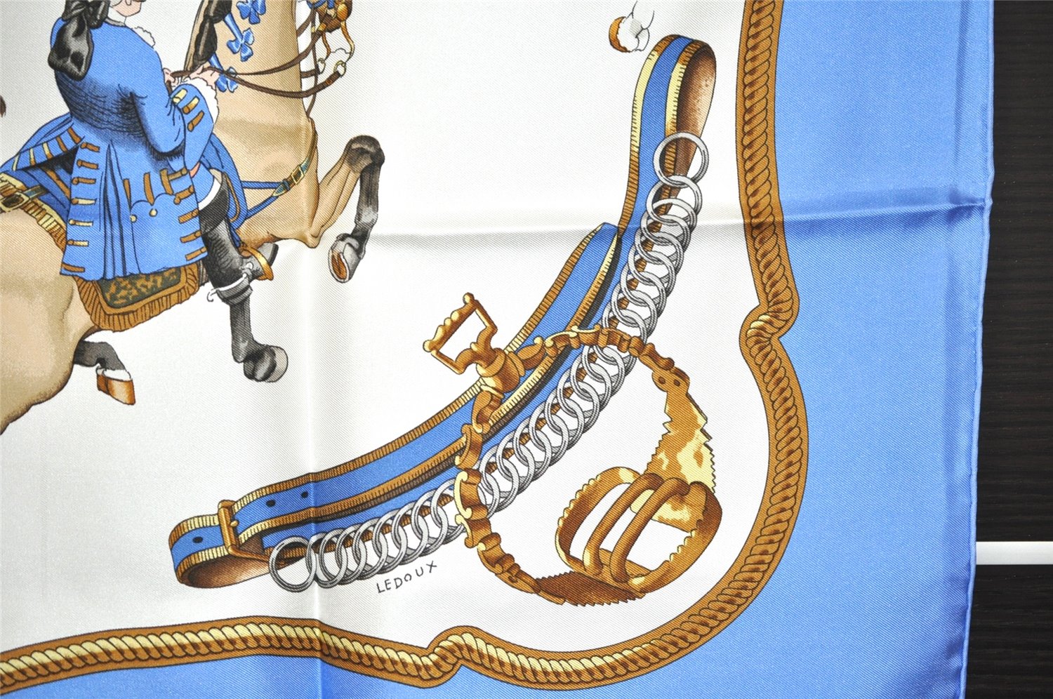 Authentic HERMES Carre 90 Scarf 