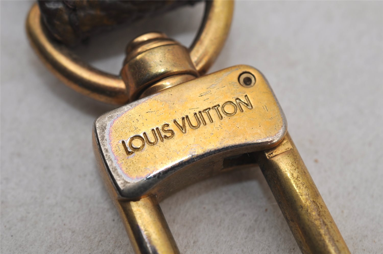 Authentic Louis Vuitton Monogram Shoulder Strap 46.9