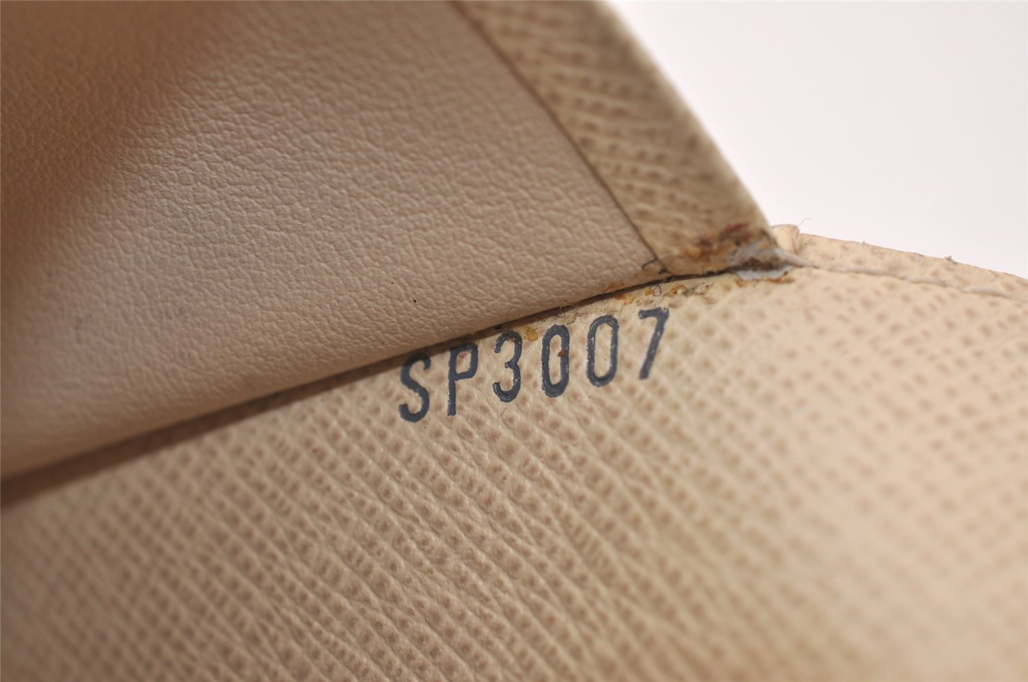 Authentic Louis Vuitton Damier Azur Agenda MM Notebook Cover R20707 LV 7781J