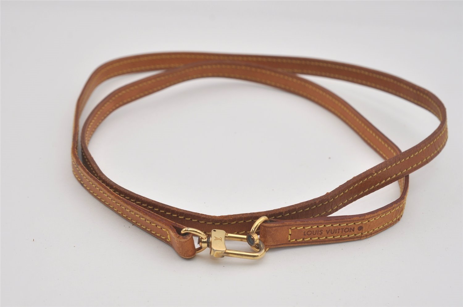 Authentic Louis Vuitton Leather Shoulder Strap Beige 46.7