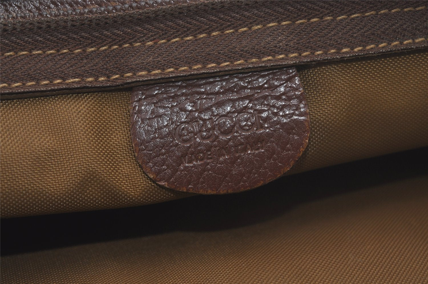 Authentic GUCCI Vintage Clutch Hand Bag Purse GG PVC Leather Brown 7792I