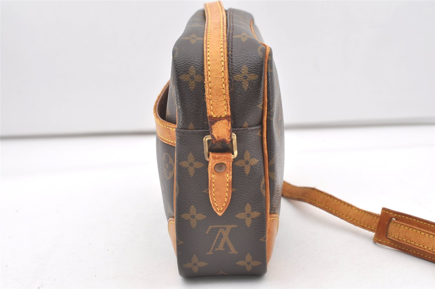 Auth Louis Vuitton Monogram Trocadero 27 Shoulder Cross Bag M51274 LV Junk 7801J