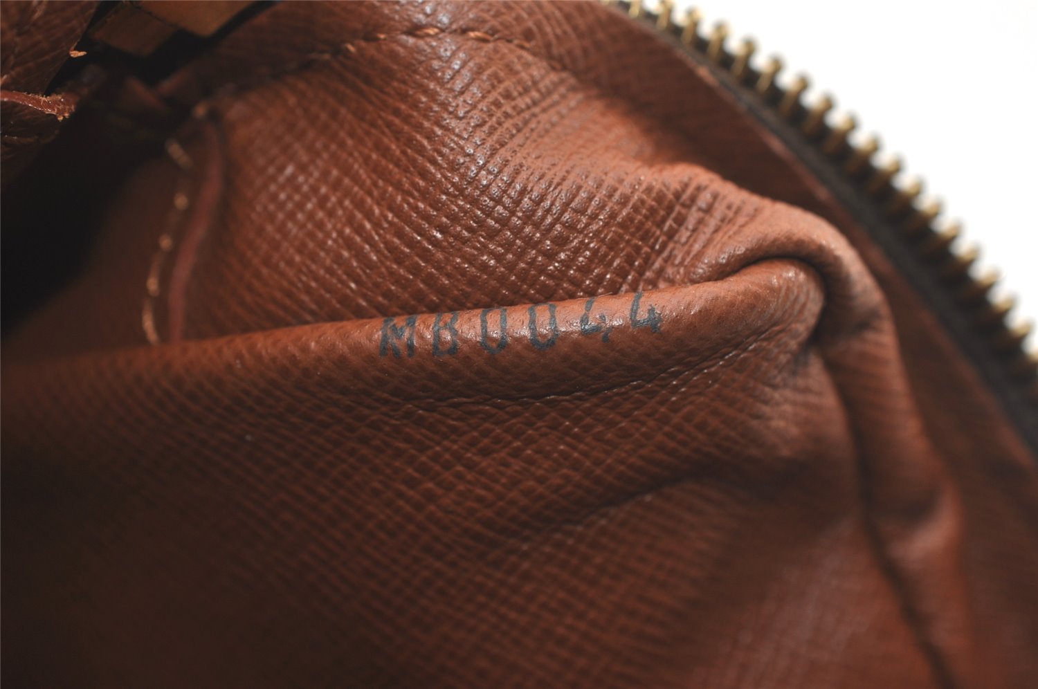 Auth Louis Vuitton Monogram Trocadero 27 Shoulder Cross Bag M51274 LV Junk 7801J