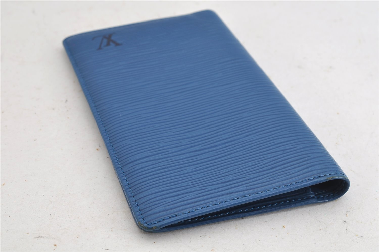 Authentic Louis Vuitton Epi Agenda Posh Notebook Cover Blue R20525 LV 7802J