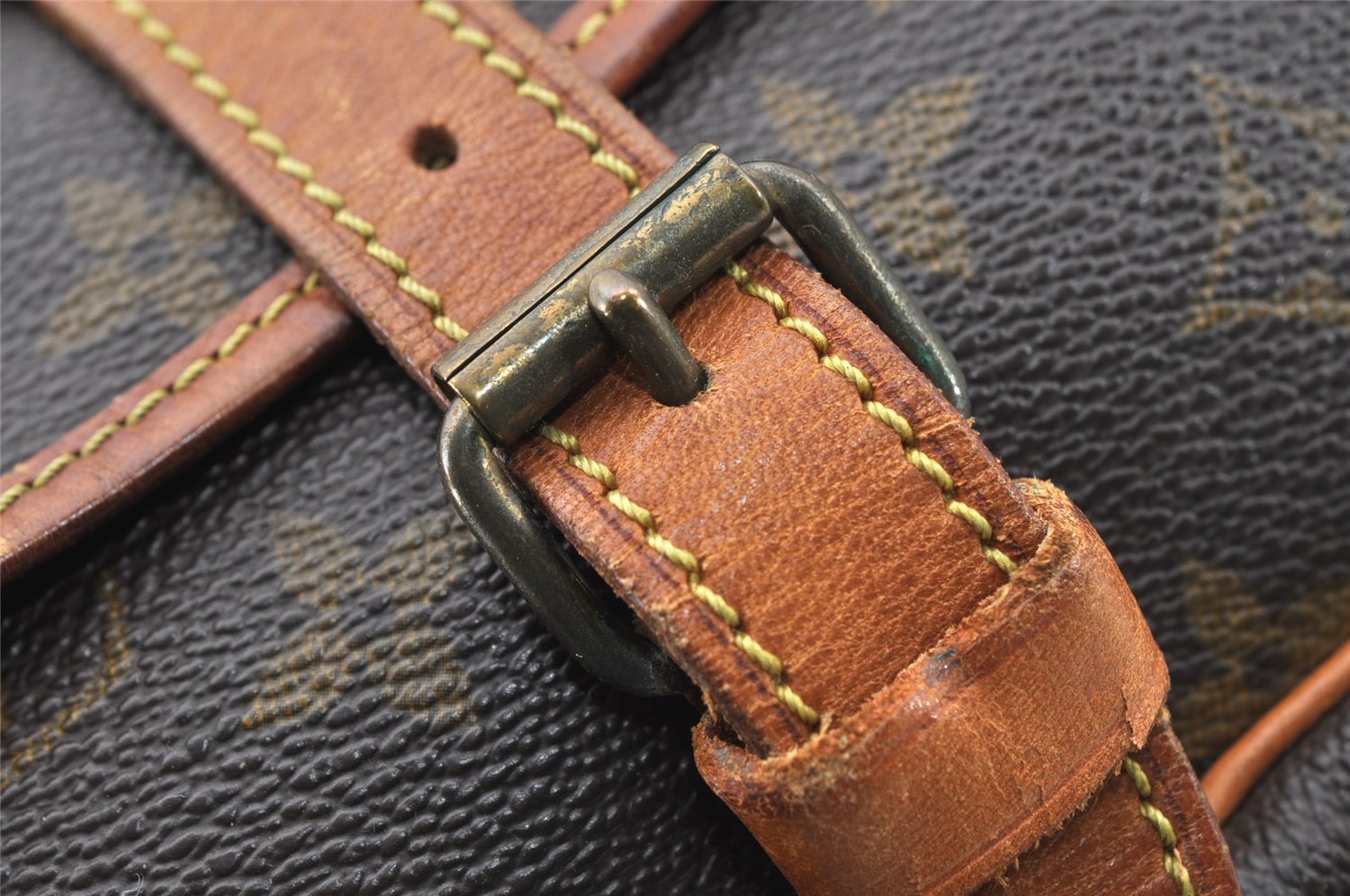 Authentic Louis Vuitton Monogram Saumur 30 Shoulder Cross Bag M42256 LV 7804I