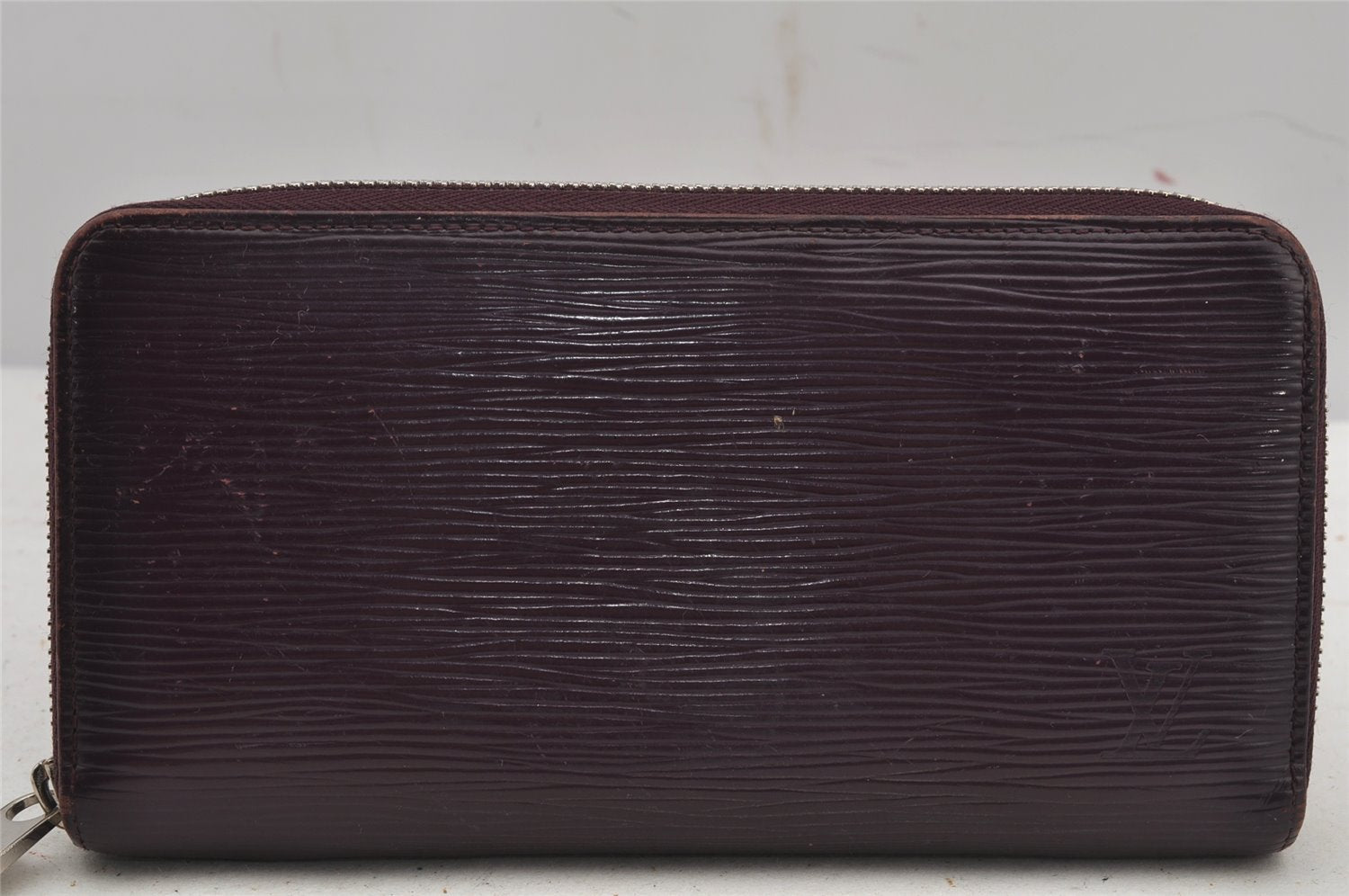 Authentic Louis Vuitton Epi Zippy Long Wallet Purse Purple M6007K LV 7805J