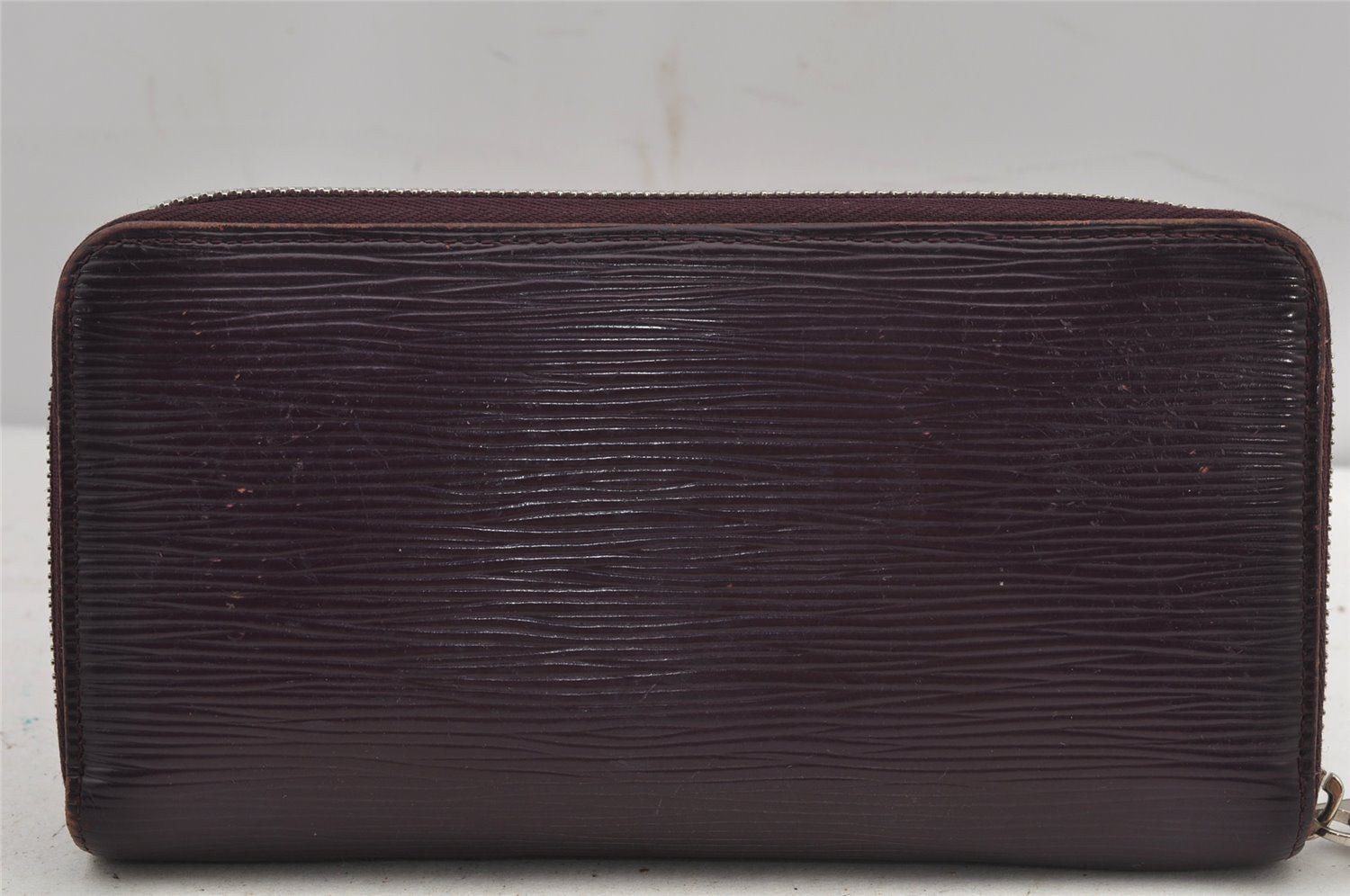 Authentic Louis Vuitton Epi Zippy Long Wallet Purse Purple M6007K LV 7805J