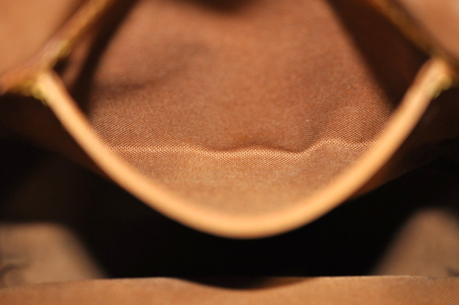 Authentic Louis Vuitton Monogram Montsouris MM Backpack M51136 LV 7810H