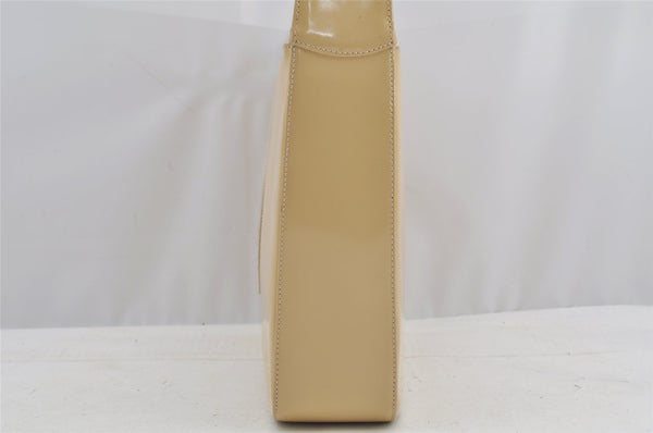 Authentic GUCCI SOHO Vintage Shoulder Bag Purse Enamel White Junk 7810I