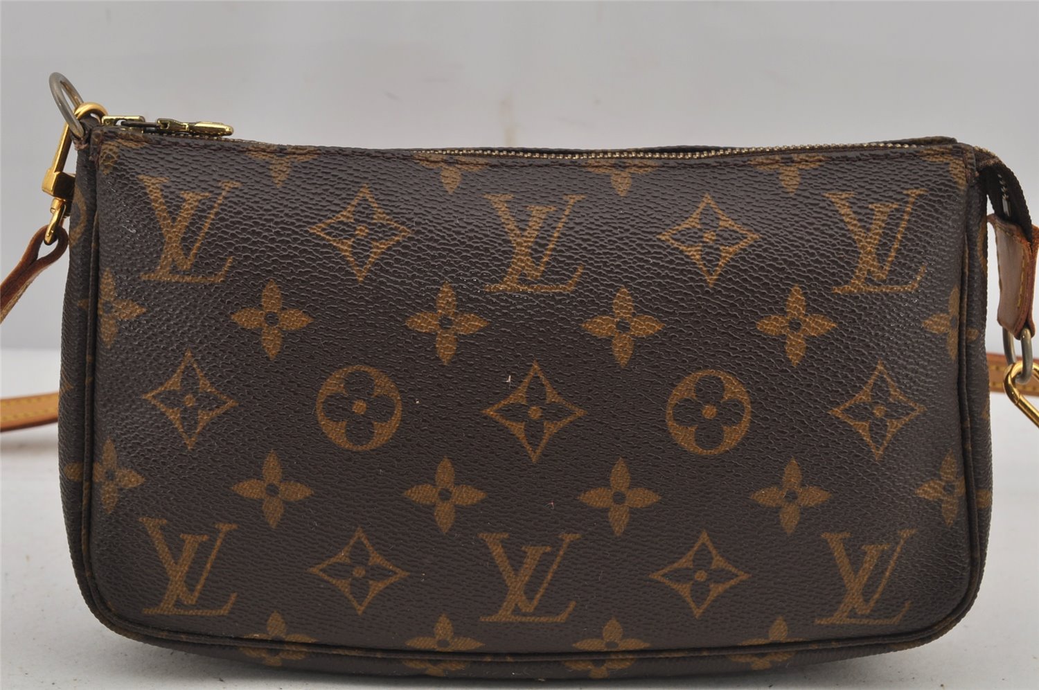 Authentic Louis Vuitton Monogram Pochette Accessoires Shoulder Cross Pouch 7810J