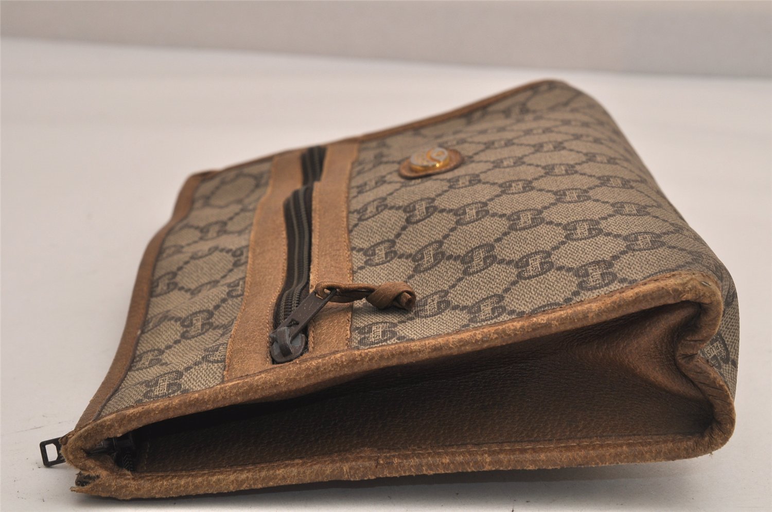 Authentic GUCCI GG Plus Clutch Hand Bag Purse PVC Leather Brown Junk 7810M