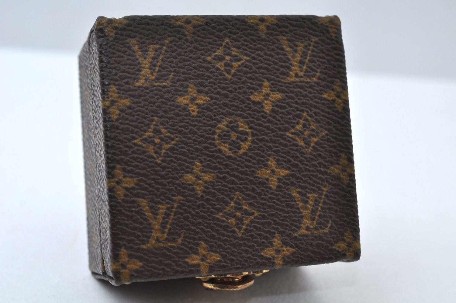 Authentic Louis Vuitton Monogram Eccrine Declaration M21010 Jewelry Case 7814I