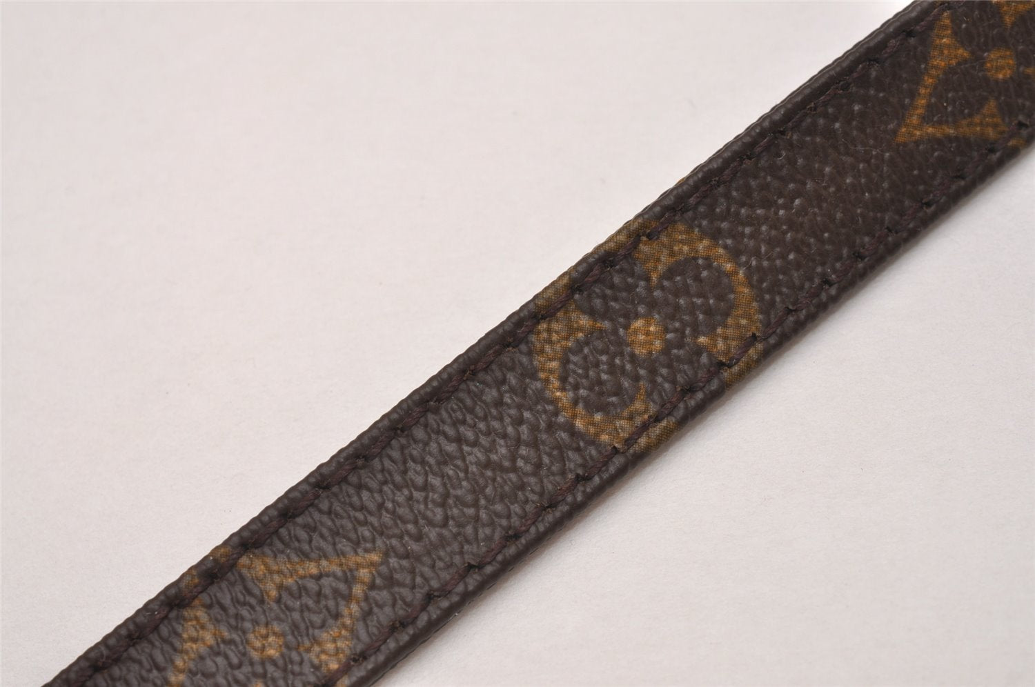 Authentic Louis Vuitton Monogram Shoulder Strap 39.4