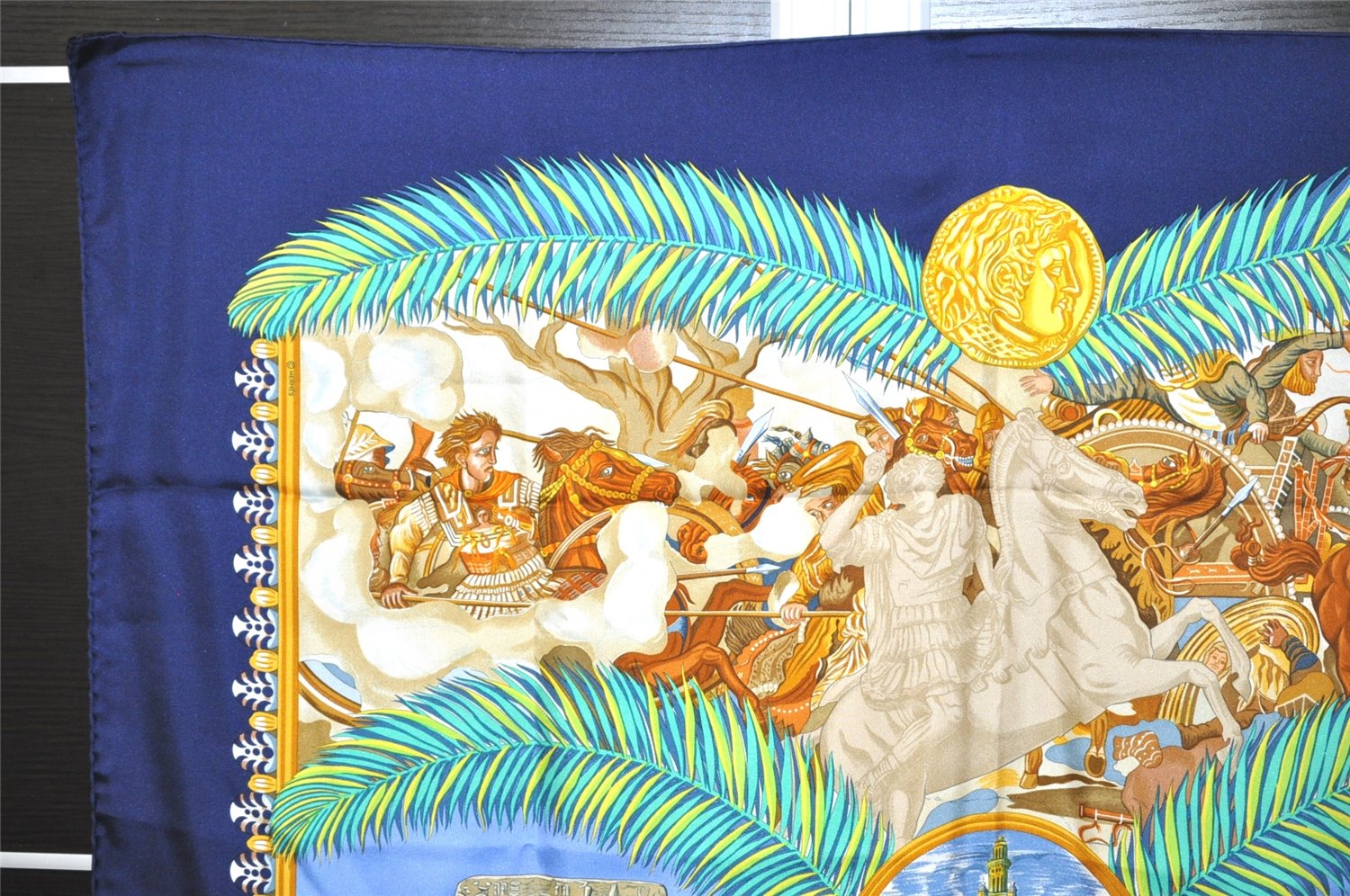 Authentic HERMES Carre 90 Scarf 
