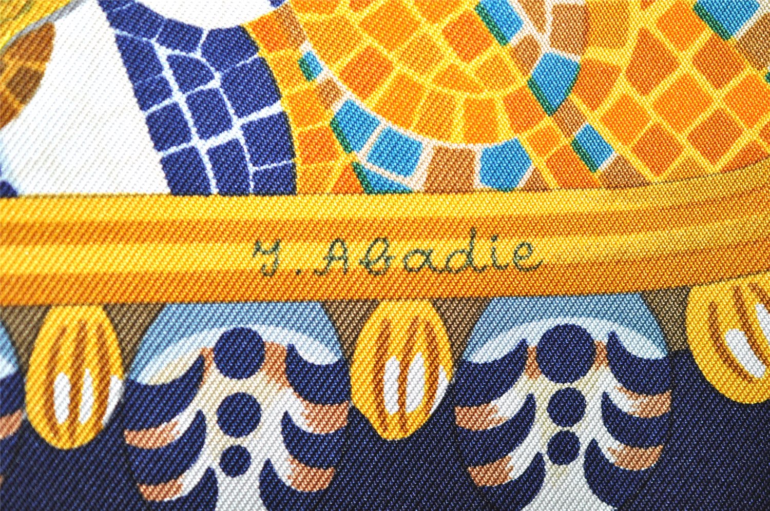 Authentic HERMES Carre 90 Scarf 