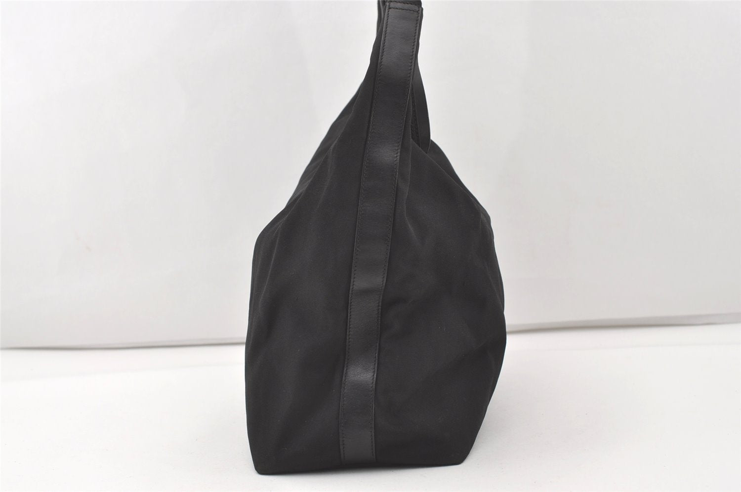 Authentic GUCCI Shoulder Hand Bag Purse Nylon Leather 0011955 Black 7826J