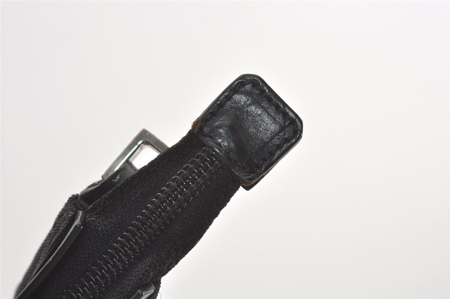 Authentic GUCCI Shoulder Hand Bag Purse Nylon Leather 0011955 Black 7826J