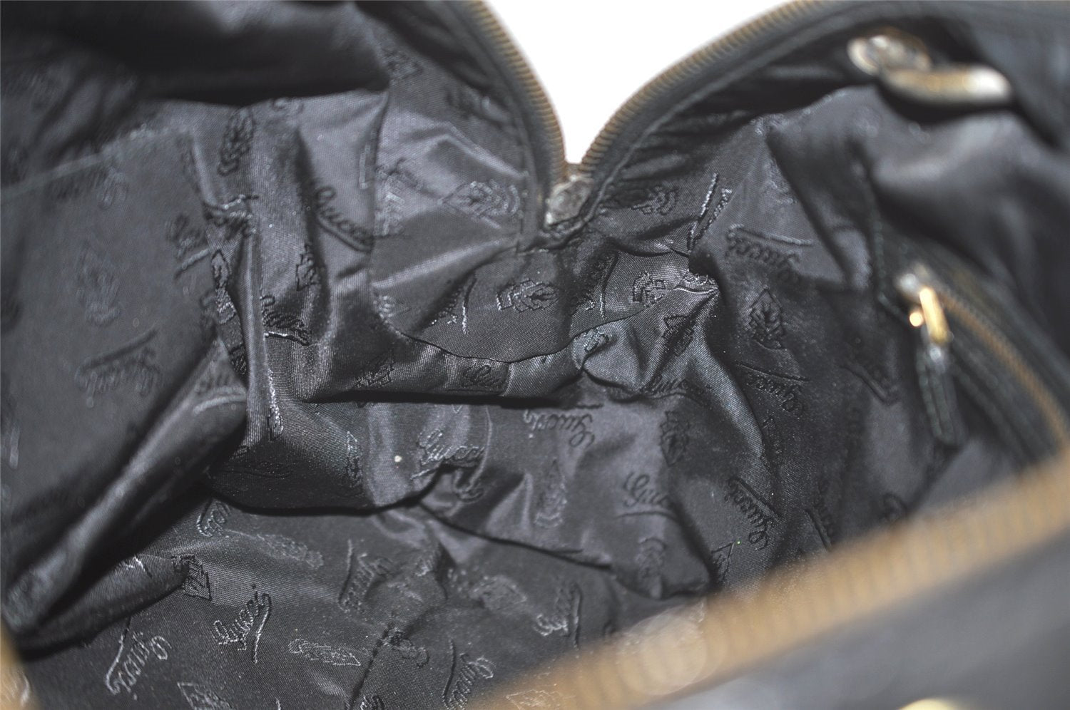 Authentic GUCCI Heart Crest Studs Shoulder Hand Bag Leather 209600 Black 7830I