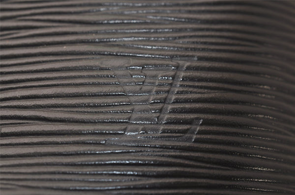 Authentic Louis Vuitton Epi Cluny Shoulder Bag Purse Black M52252 LV 7832J