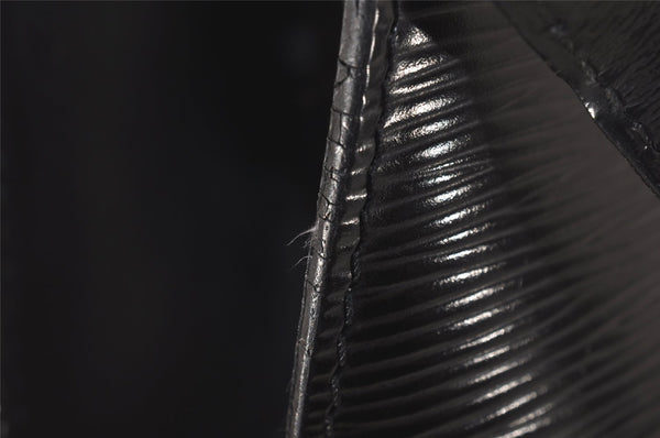 Authentic Louis Vuitton Epi Cluny Shoulder Bag Purse Black M52252 LV 7832J