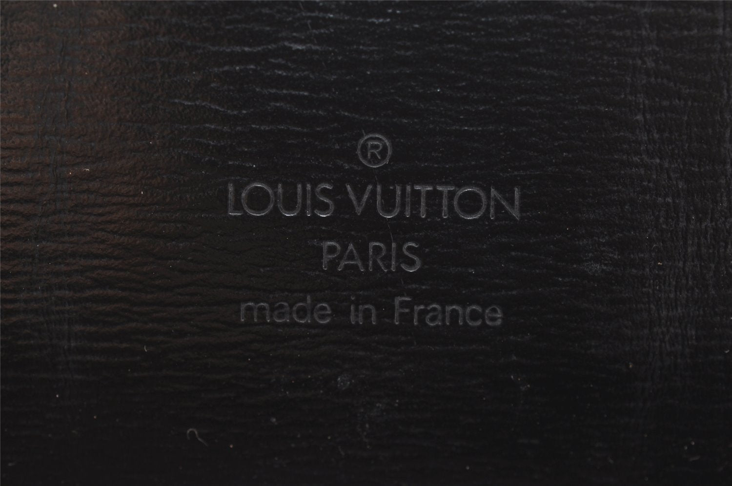 Authentic Louis Vuitton Epi Cluny Shoulder Bag Purse Black M52252 LV 7832J