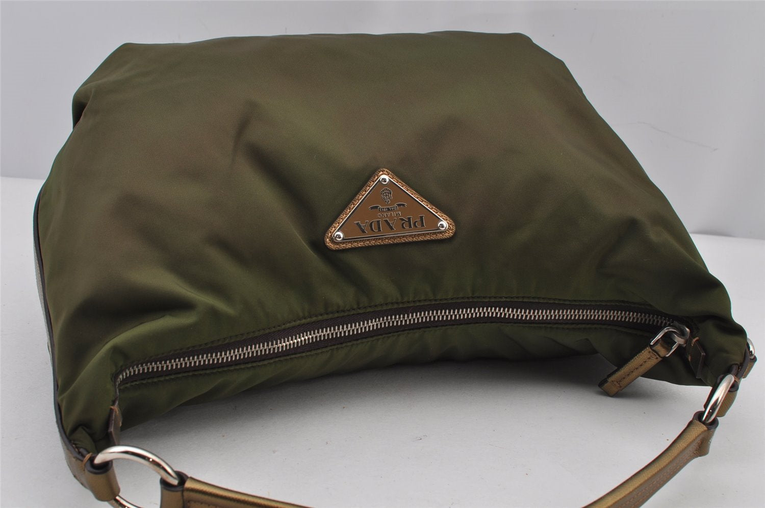 Authentic PRADA Nylon Tessuto Leather Shoulder Hand Bag Purse Green 7834J