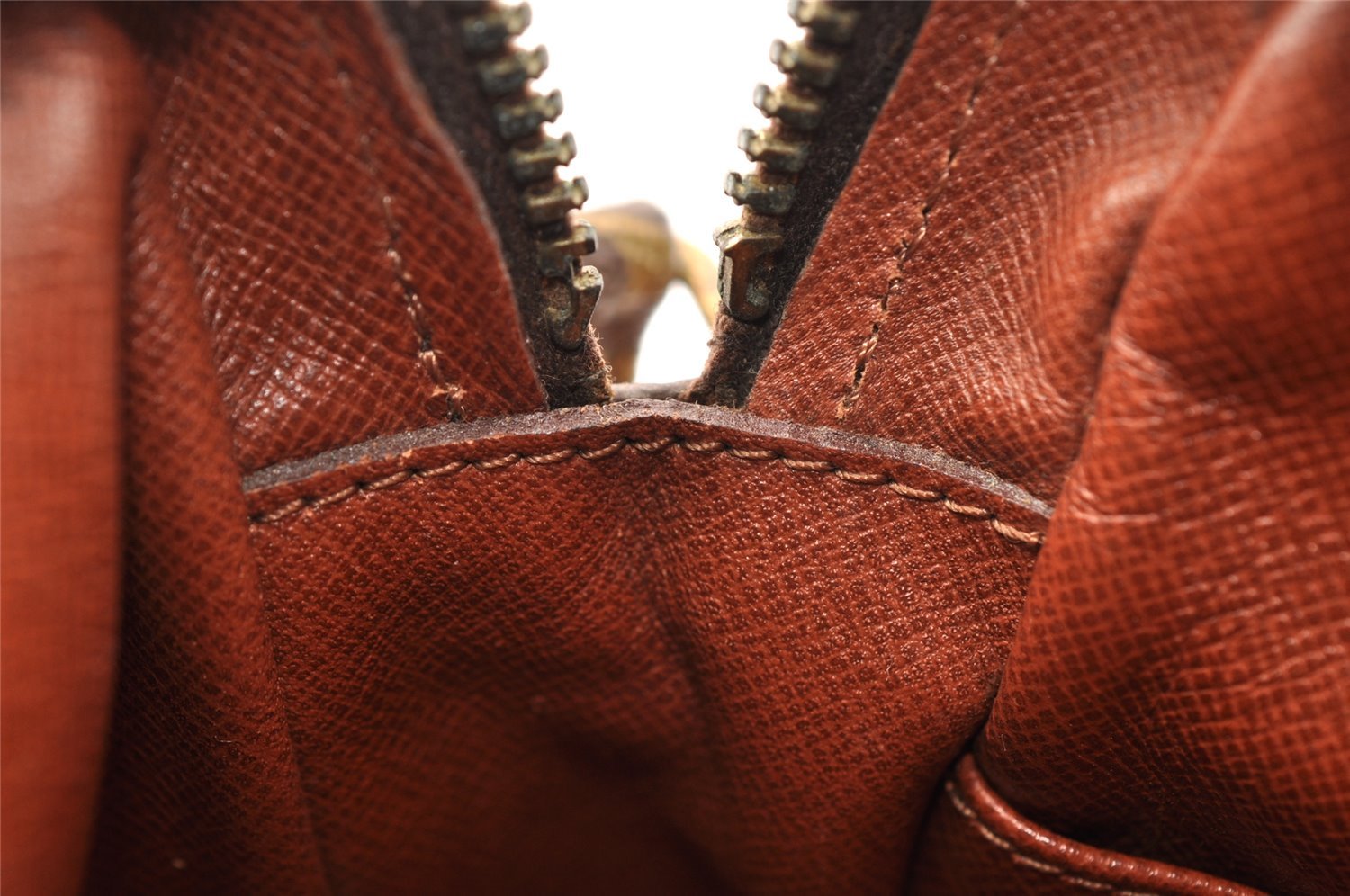 Authentic Louis Vuitton Monogram Amazone Shoulder Cross Body Bag M45236 LV 7843I