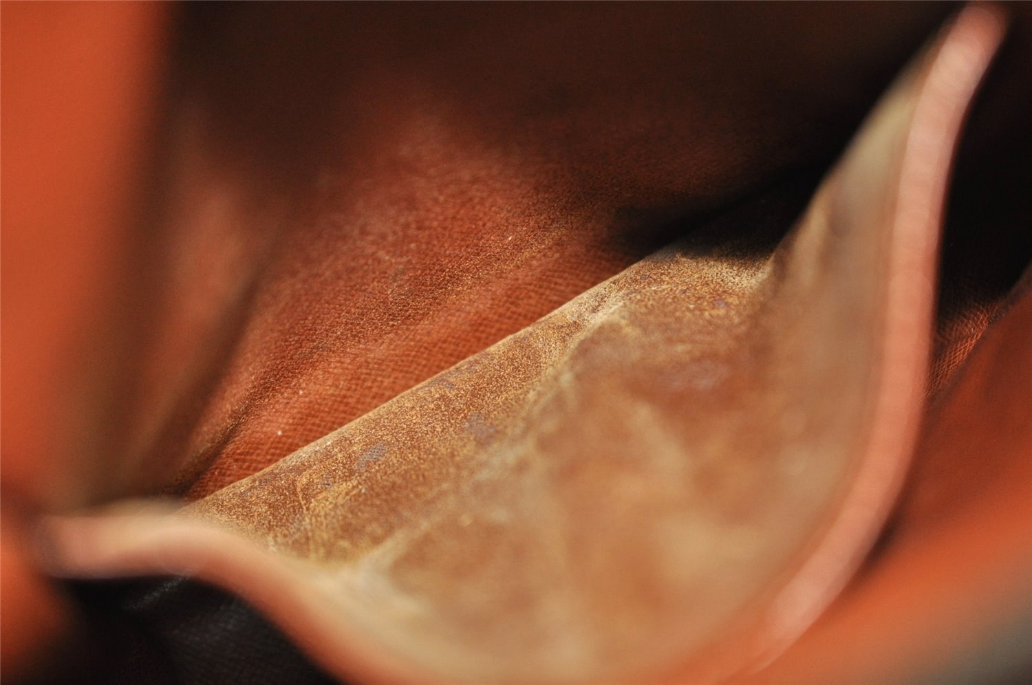 Authentic Louis Vuitton Monogram Amazone Shoulder Cross Body Bag M45236 LV 7843I