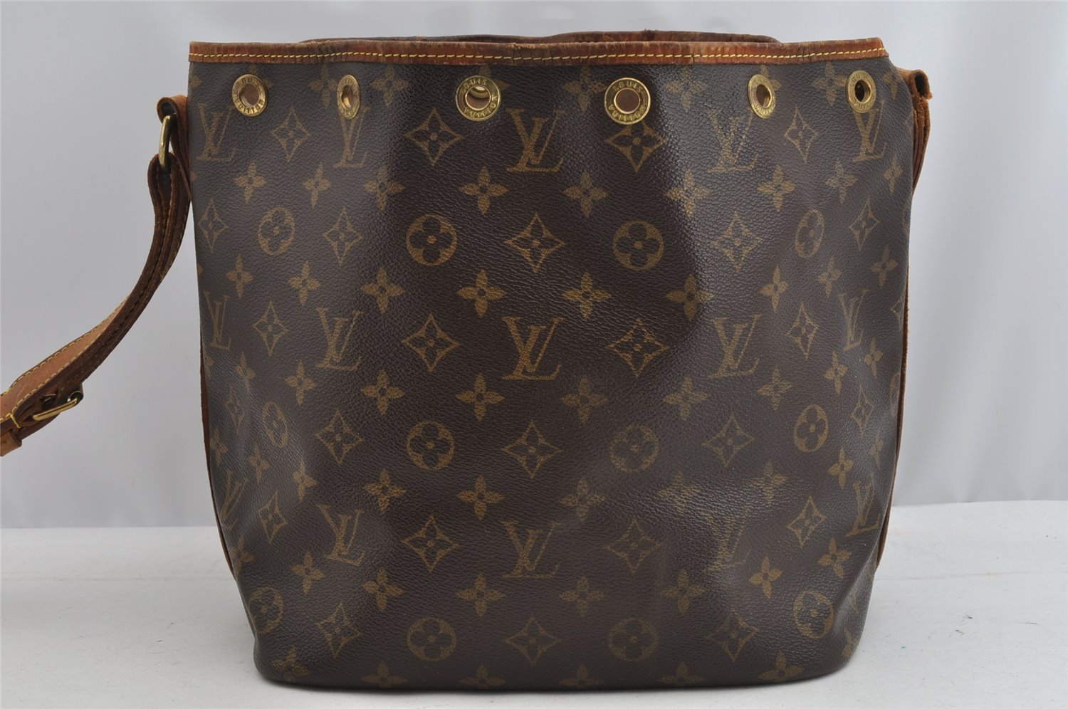 Authentic Louis Vuitton Monogram Petit Noe M42226 Drawstring Bag Junk 7846I