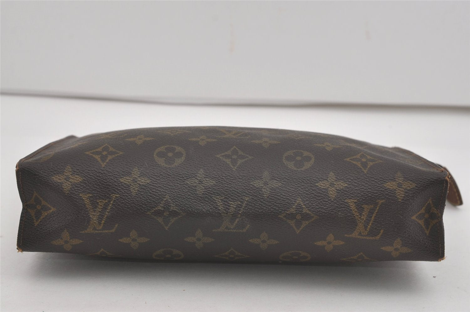 Authentic Louis Vuitton Monogram Poche Toilette 26 M47542 Cosmetics Pouch 7850I