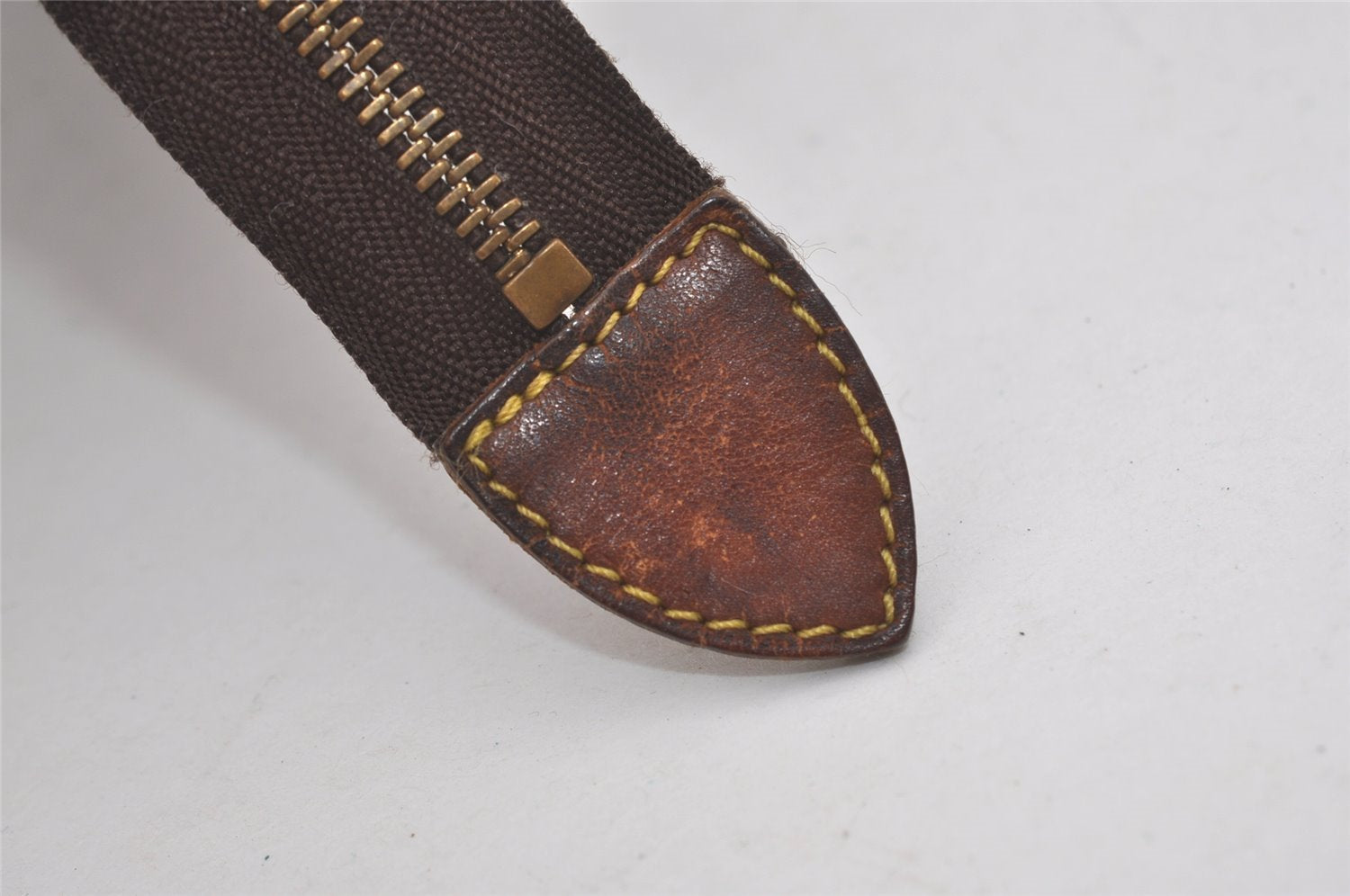 Authentic Louis Vuitton Monogram Poche Toilette 26 M47542 Cosmetics Pouch 7850I