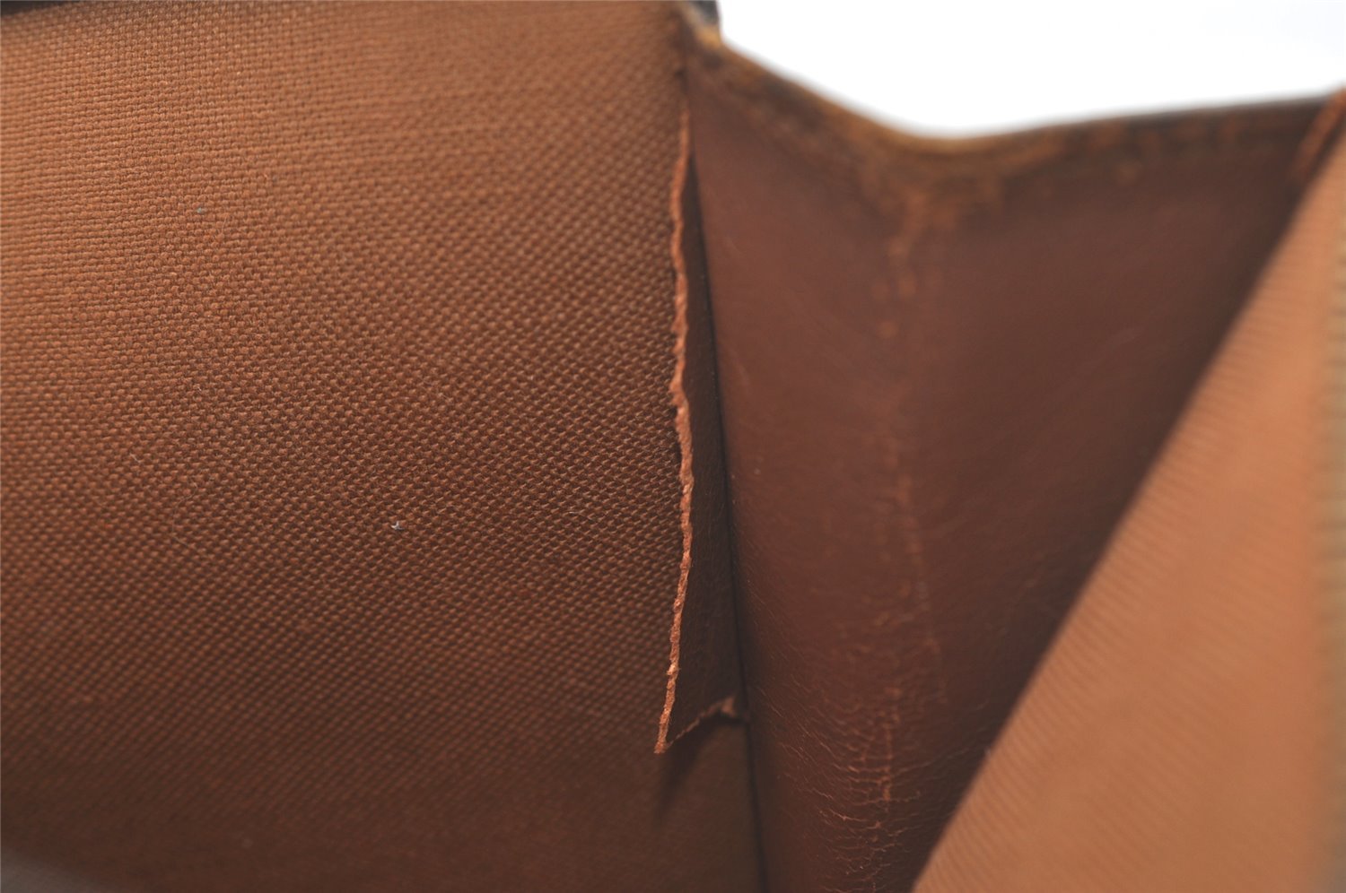 Authentic Louis Vuitton Monogram Poche Toilette 26 M47542 Cosmetics Pouch 7850I