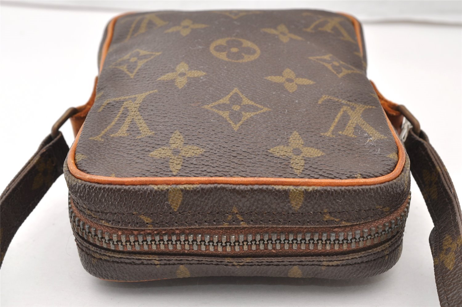 Authentic Louis Vuitton Monogram Mini Poche Danube Shoulder Bag M45268 LV 7851I
