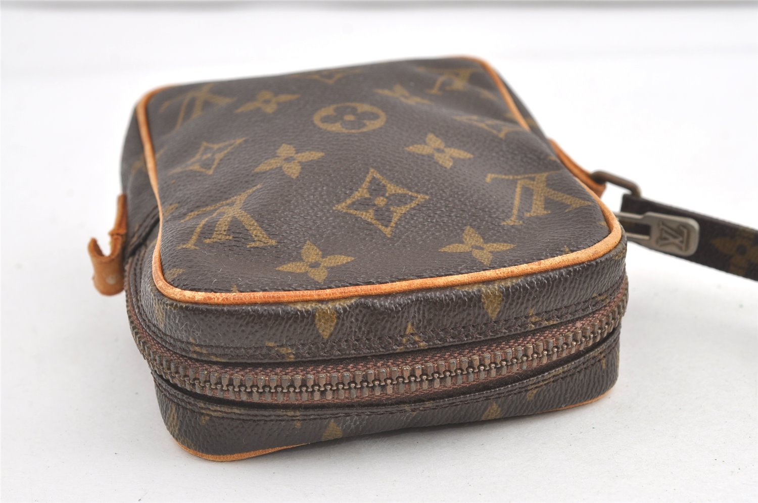 Auth Louis Vuitton Monogram Mini Poche Danube Shoulder Bag M45268 Junk 7854J