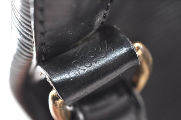 Authentic Louis Vuitton Epi Petit Noe Shoulder Drawstring Bag M59012 Black 7855I