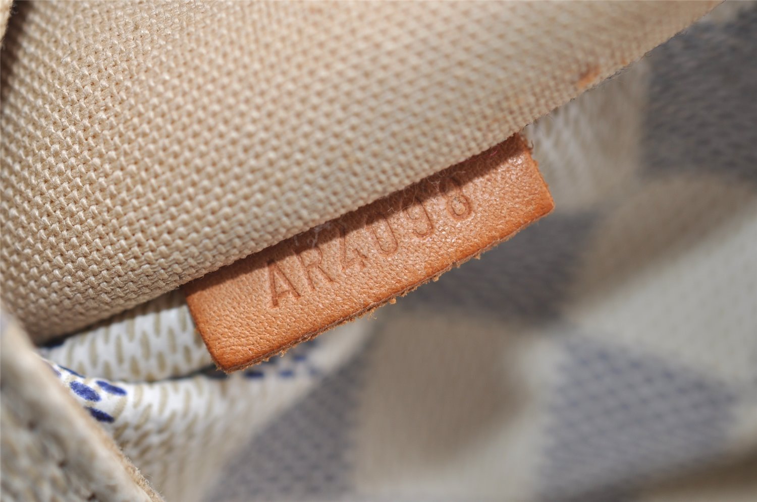 Authentic Louis Vuitton Damier Azur Totally MM Tote Bag N51262 LV 7859I