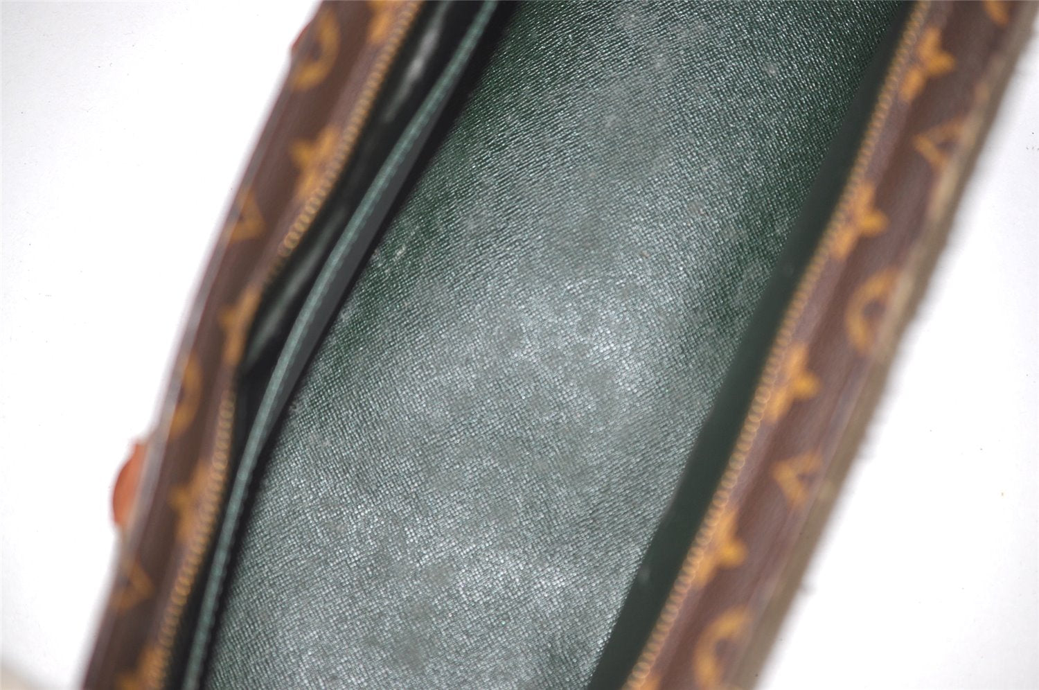 Authentic Louis Vuitton Monogram Sac Triangle SP Order Hand Bag Purse LV 7859J