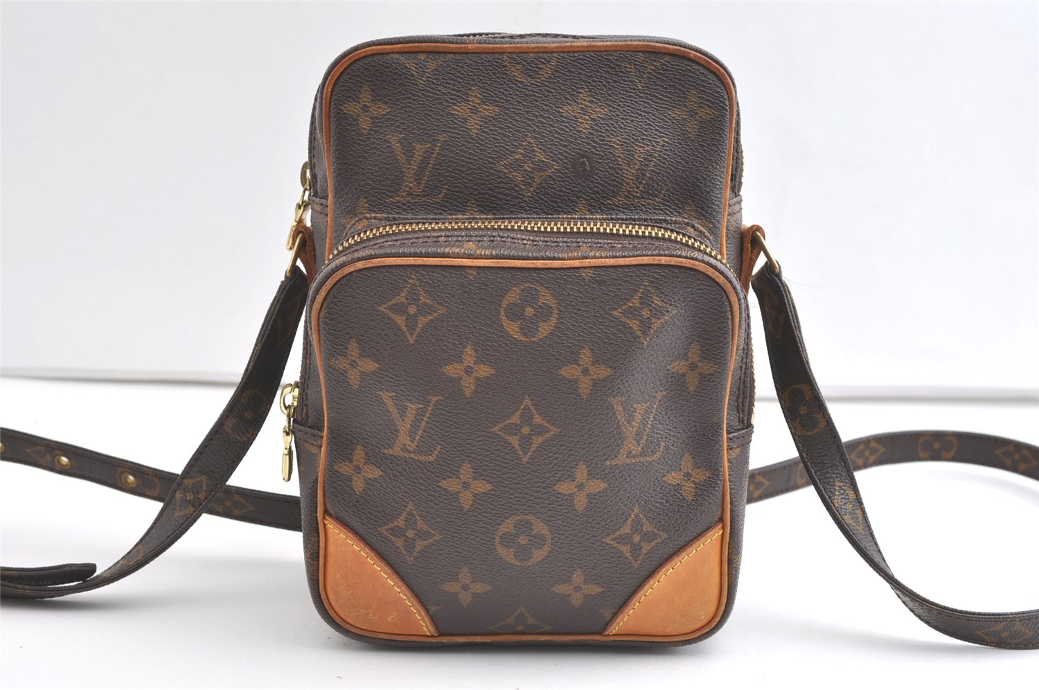 Authentic Louis Vuitton Monogram Amazone Shoulder Cross Body Bag M45236 LV 7860J