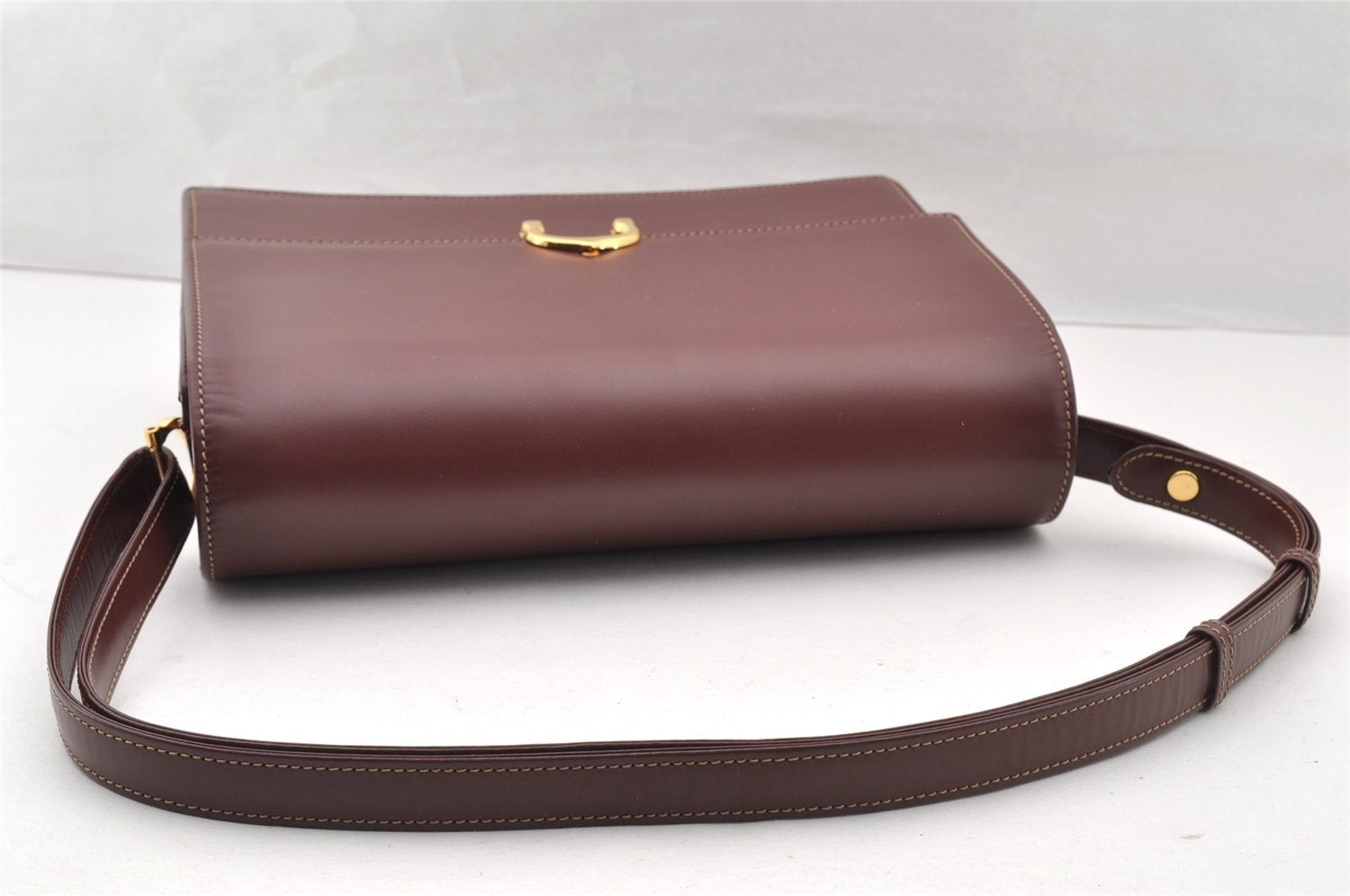 Authentic Cartier Must de Cartier Leather Shoulder Cross Bag Bordeaux Red 7870I