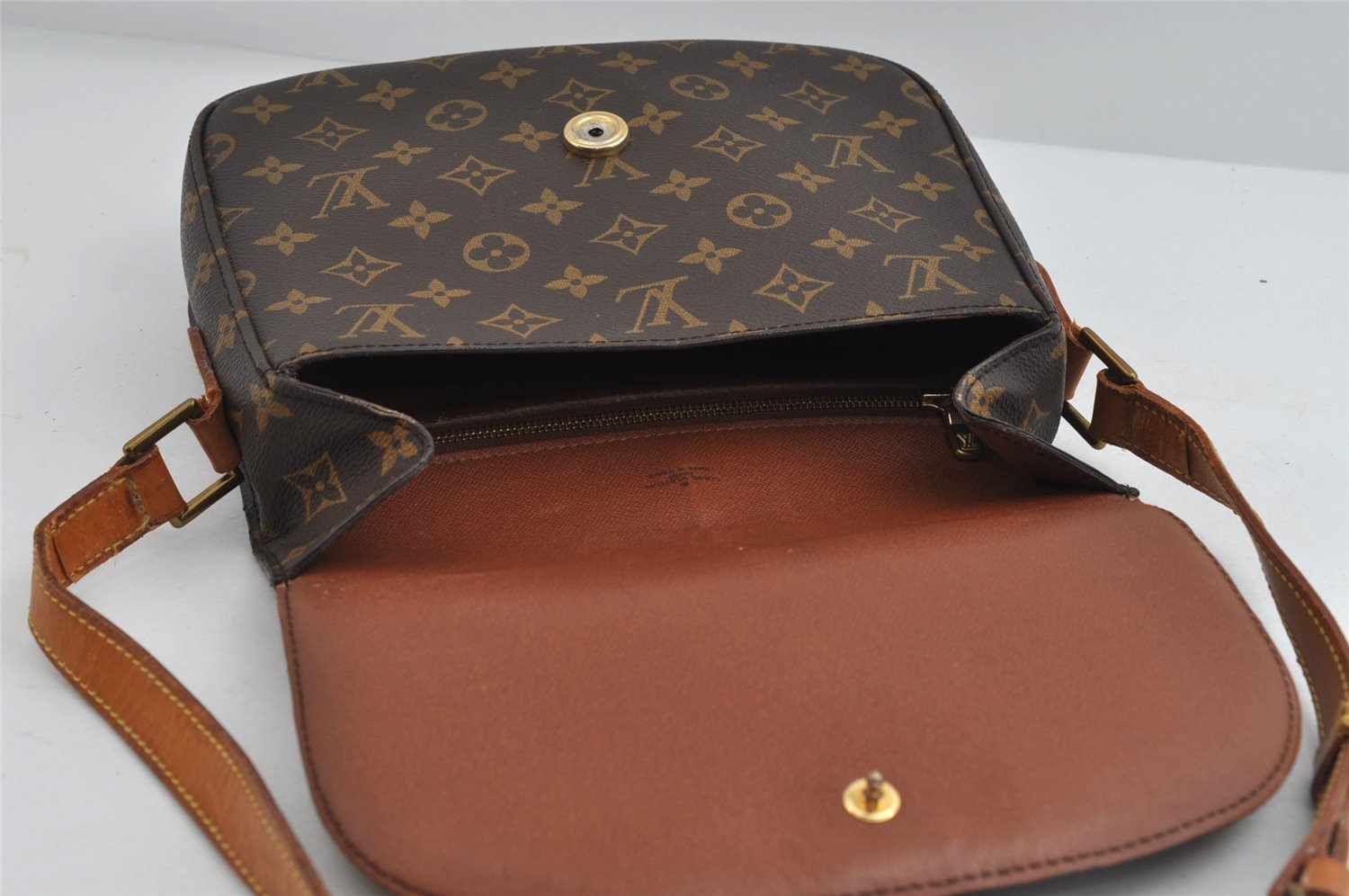 Authentic Louis Vuitton Monogram Saint Cloud GM M51242 Shoulder Cross Bag 7871I
