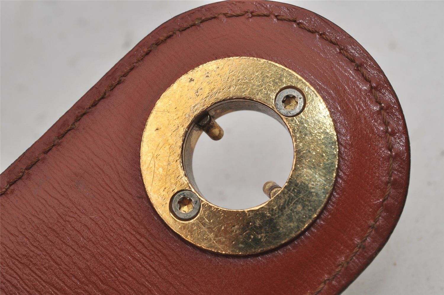 Authentic Louis Vuitton Epi Cluny Shoulder Bag Purse Brown M52253 LV 7877J