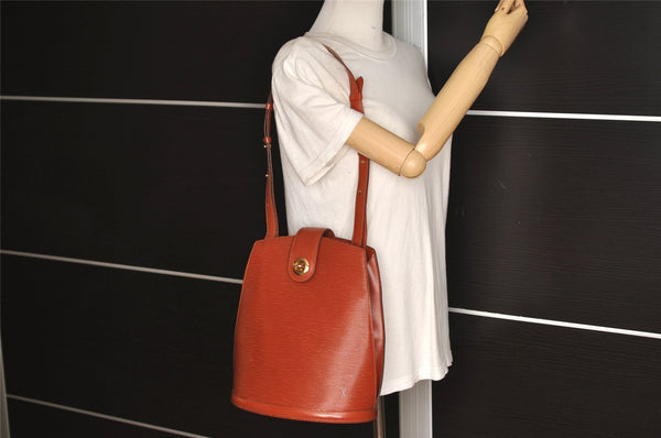 Authentic Louis Vuitton Epi Cluny Shoulder Bag Purse Brown M52253 LV 7877J
