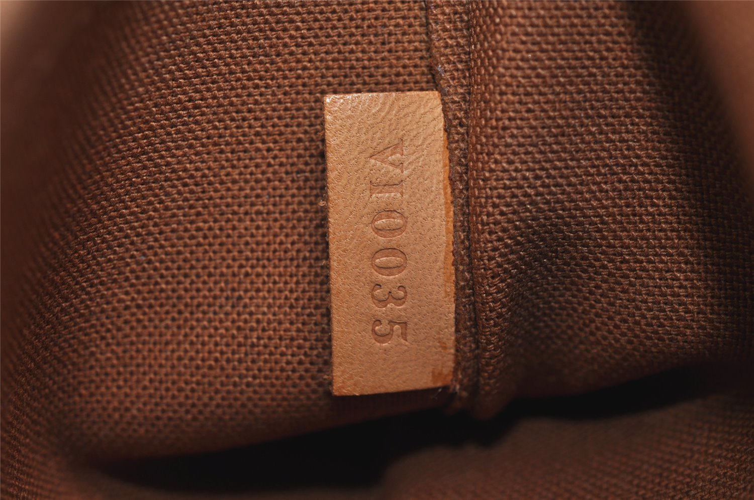 Authentic Louis Vuitton Monogram Popincourt Hand Bag M40009 LV 7880J