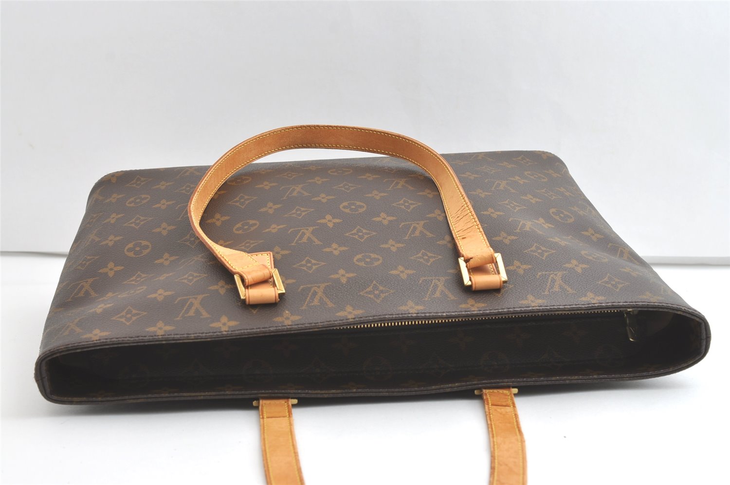 Authentic Louis Vuitton Monogram Luco Shoulder Tote Bag M51155 LV 7883J