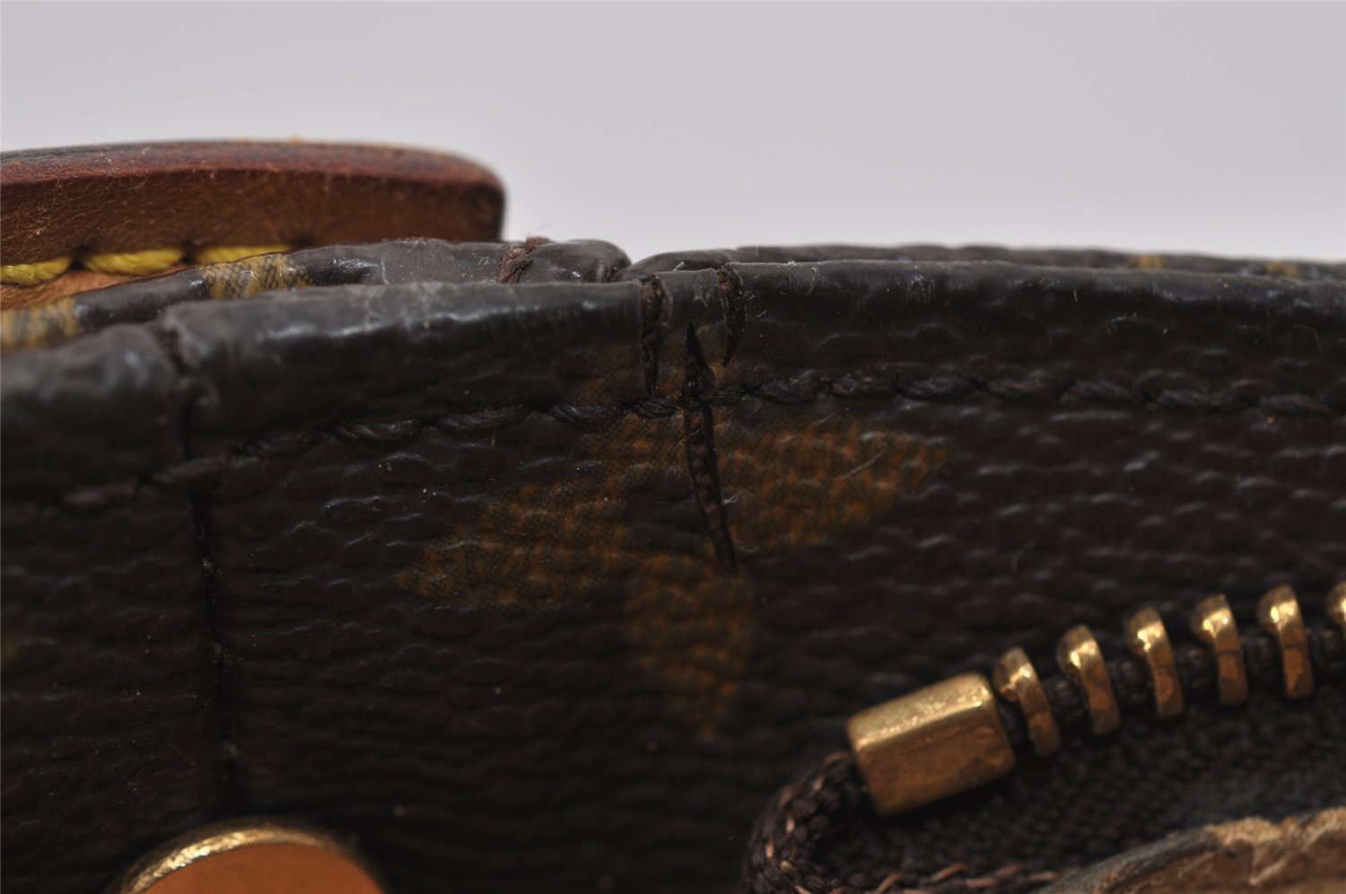 Authentic Louis Vuitton Monogram Looping GM Shoulder Bag M51145 LV 7885I