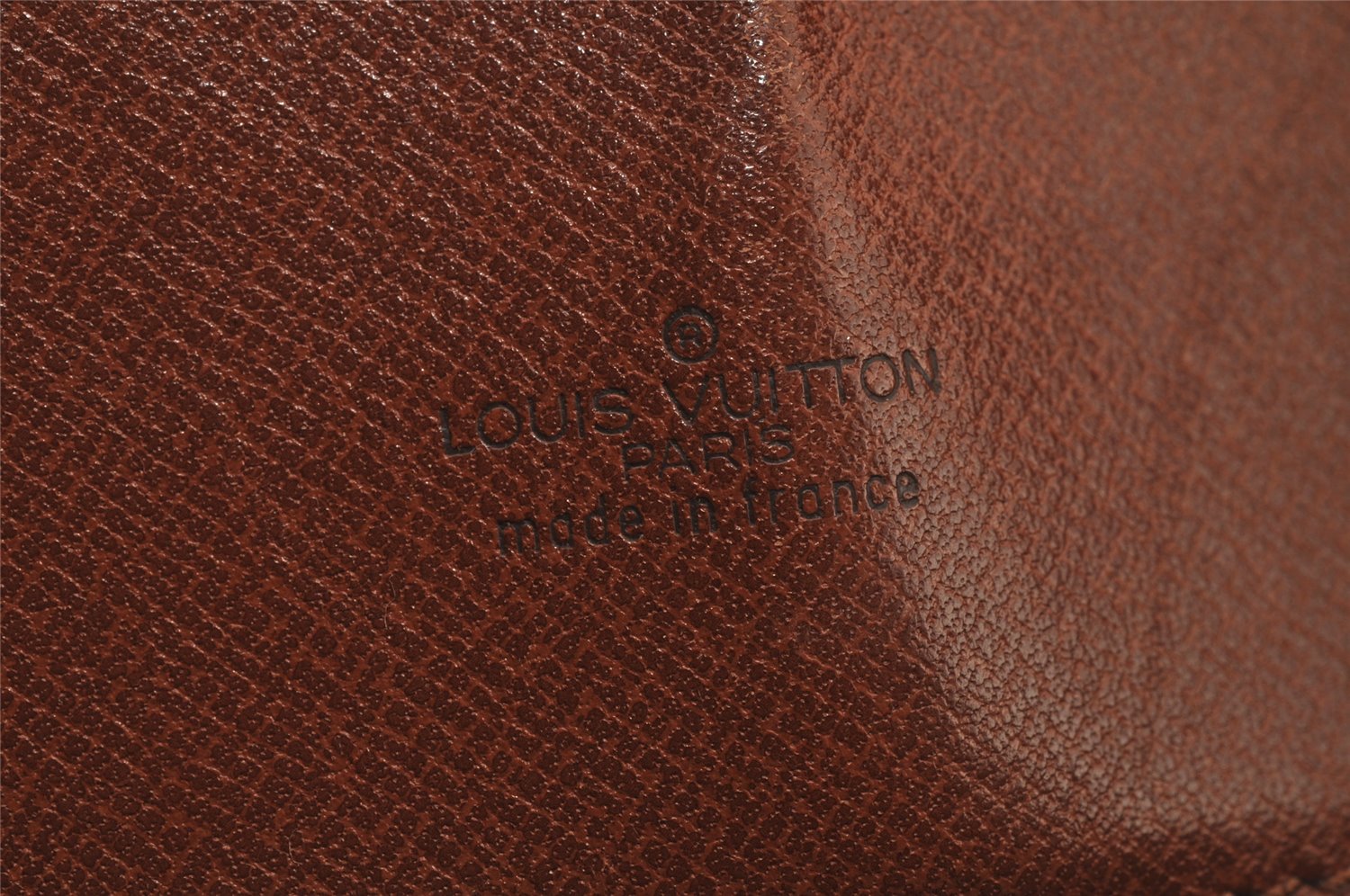 Authentic Louis Vuitton Monogram Saint Cloud GM M51242 Shoulder Cross Bag 7893J