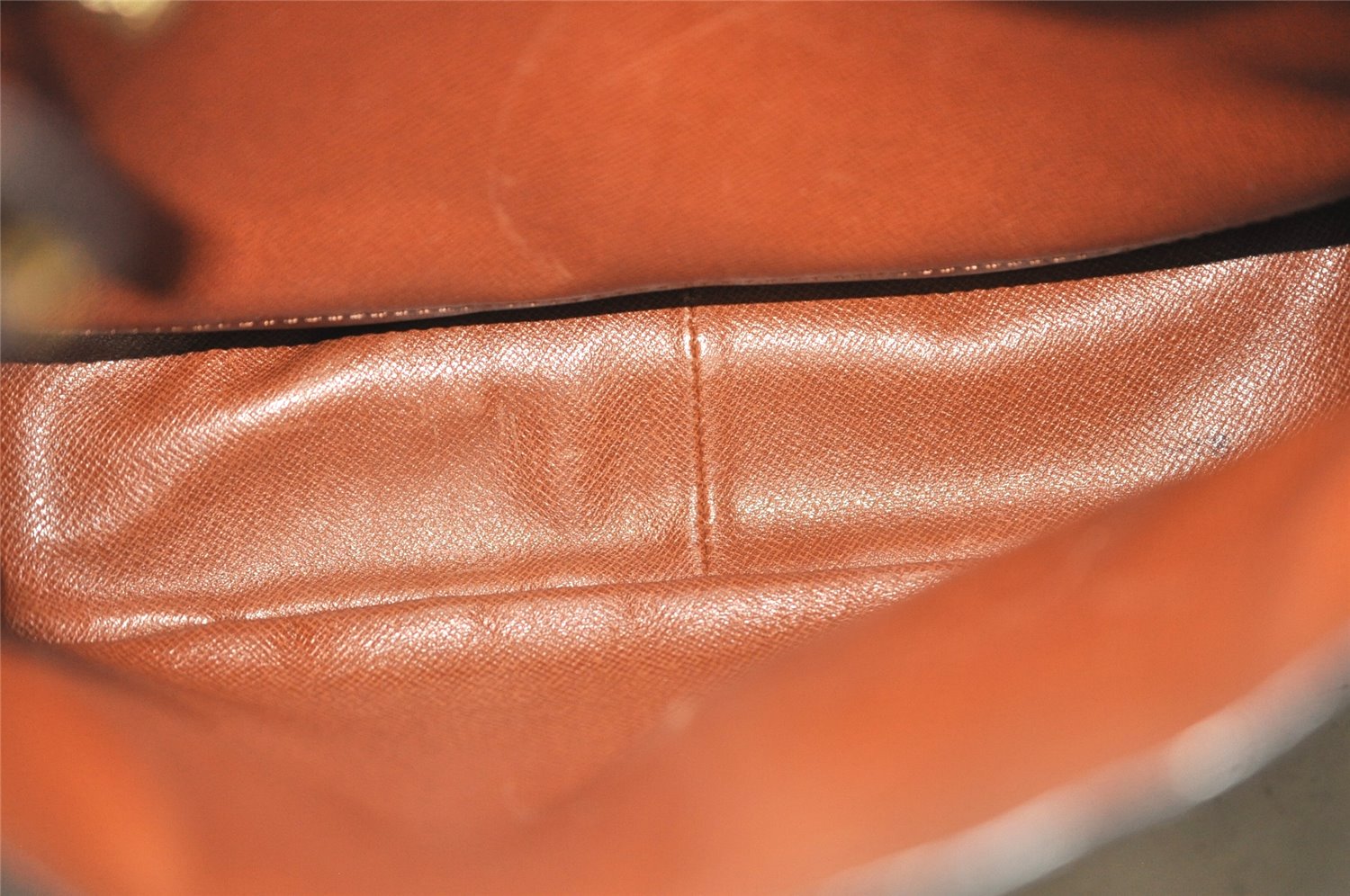 Authentic Louis Vuitton Monogram Saint Cloud GM M51242 Shoulder Cross Bag 7893J