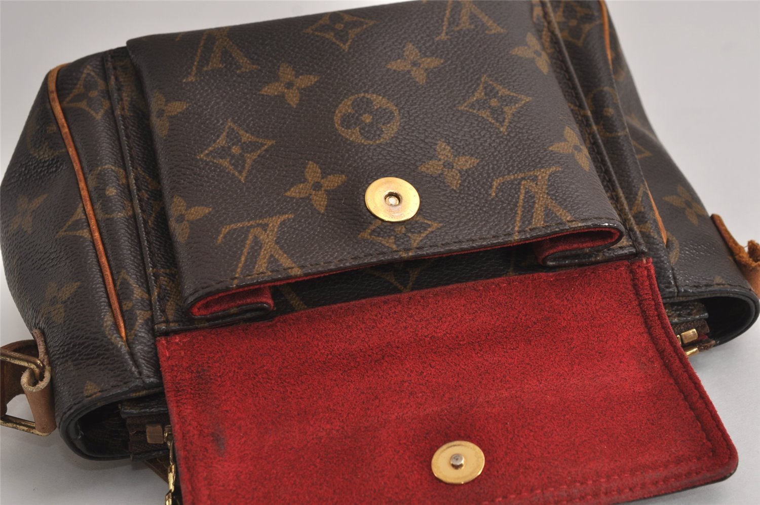 Authentic Louis Vuitton Monogram Viva Cite PM Shoulder Bag M51165 LV Junk 7896J