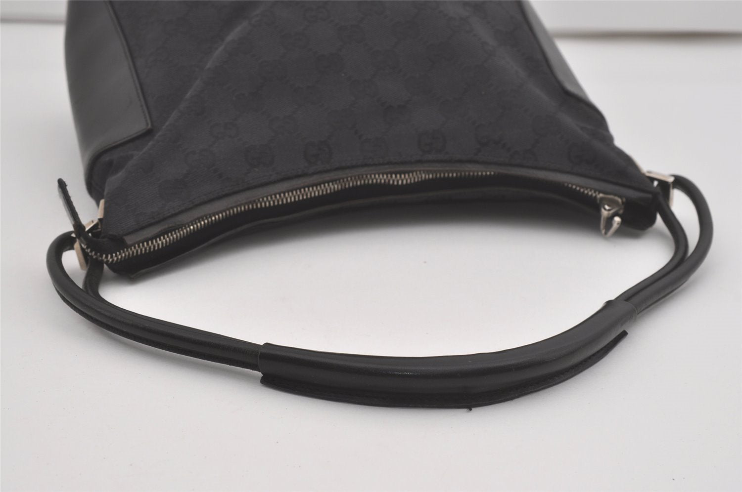Authentic GUCCI Vintage Shoulder Hand Bag GG Canvas Leather 0013766 Black 7897I